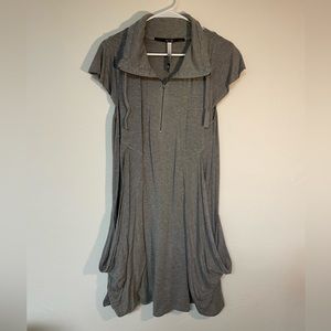 Gray dress with POCKETS